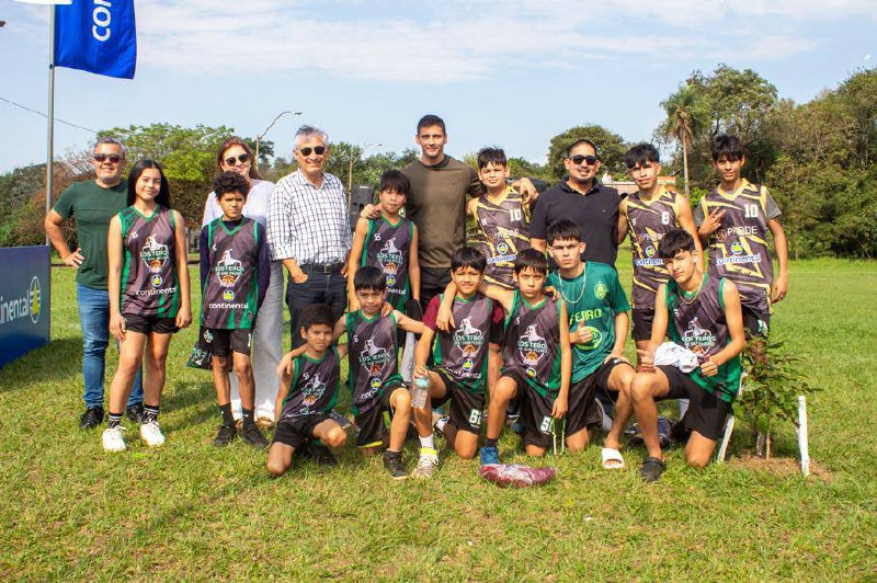 PRODE Básquetbol - Equipo con entrenadores y fundadores